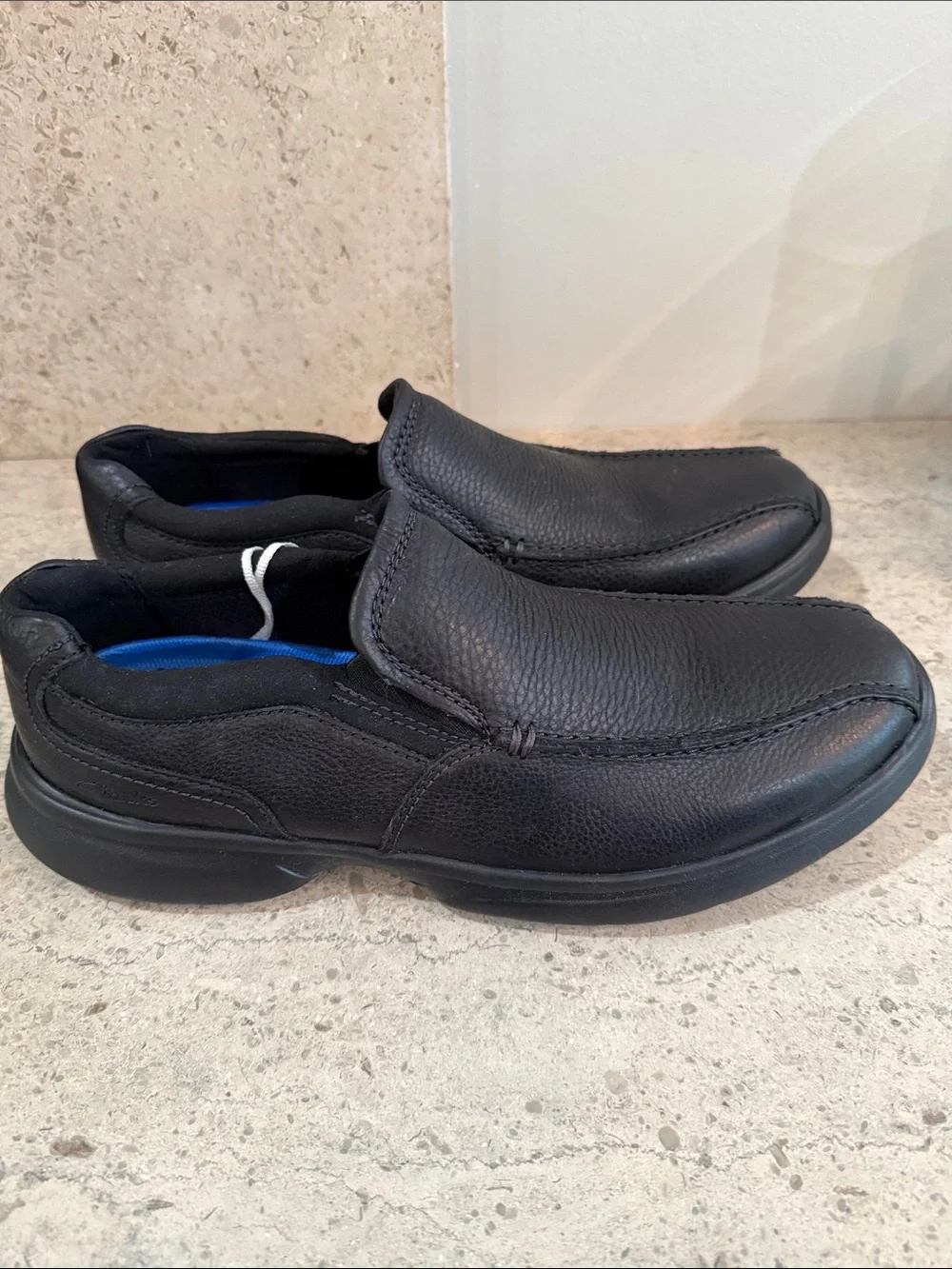 Clarks Men’s Black Leather Slip-On Loafers